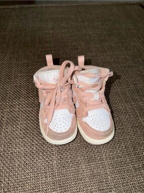 Toddler girl Pink and White High-Top Sneakers
